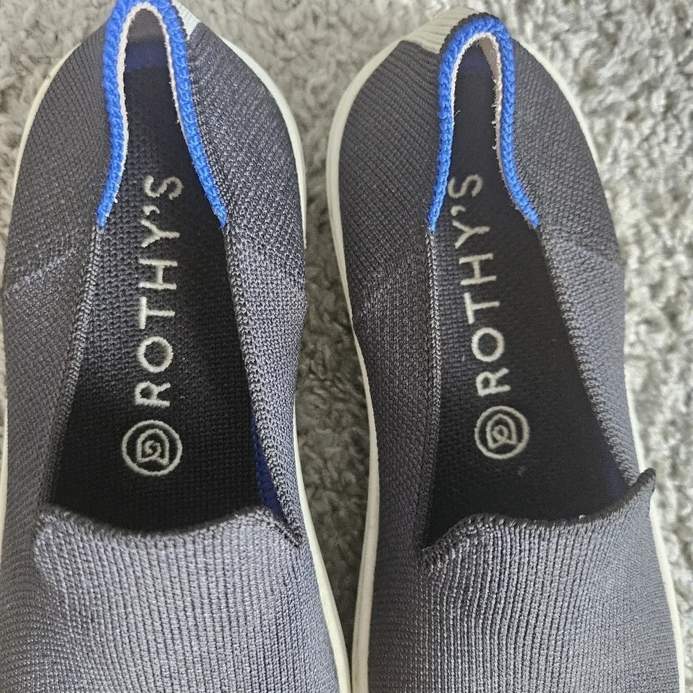 Rothy's The Original Slip On Sneakers in Navy Blue Size 5